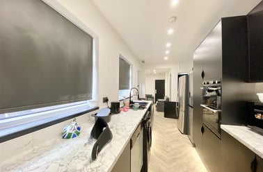 Alfreton Road, Radford, Nottingham - Image 3